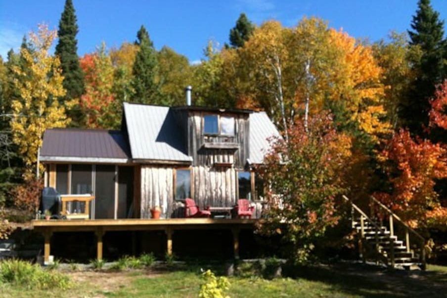 Enjoy the changing seasons at this Algonquinadjacent cabin Cottage Life