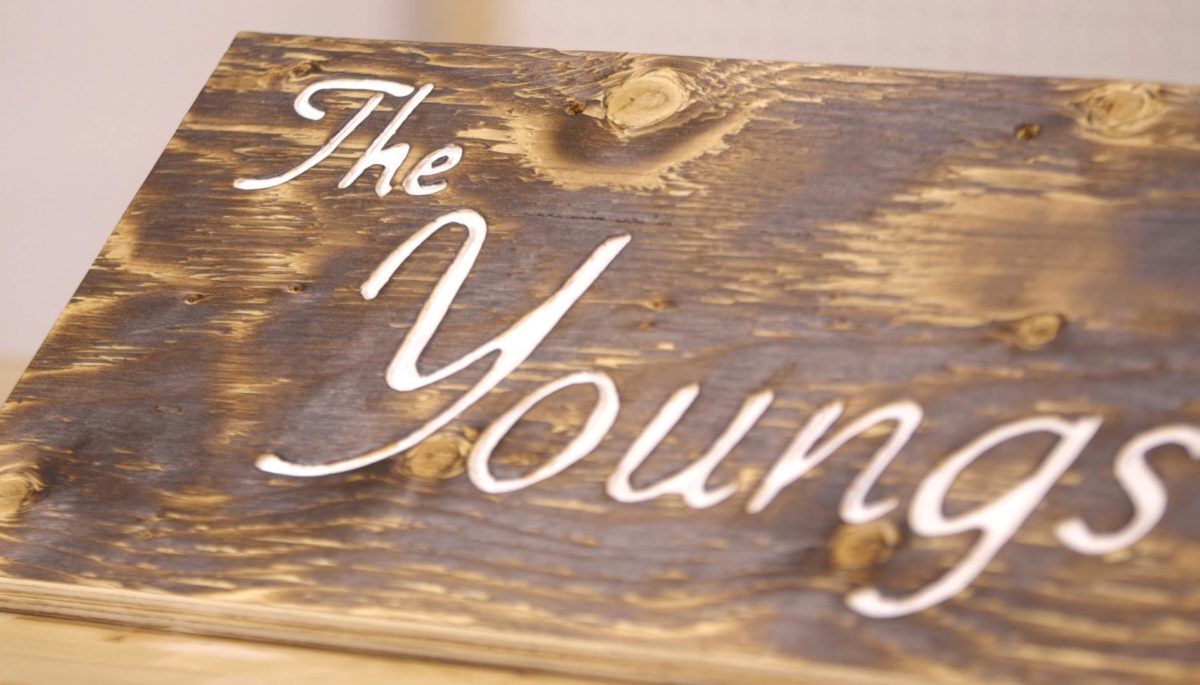 DIY-cottage-sign