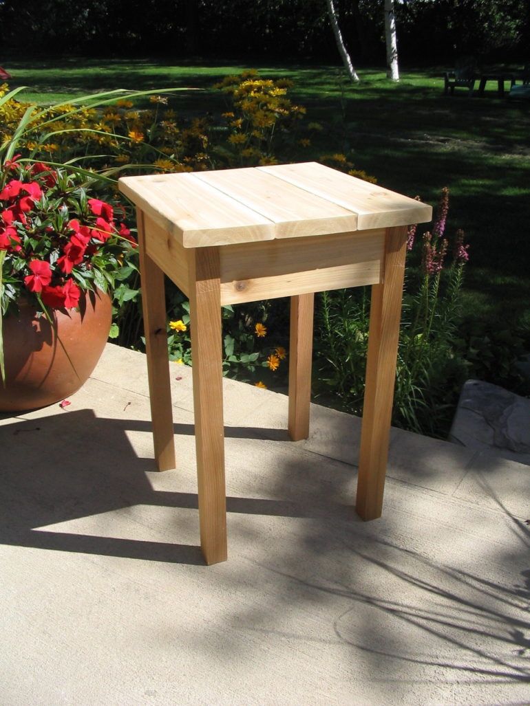 How to make a fliptop side table with builtin storage Cottage Life