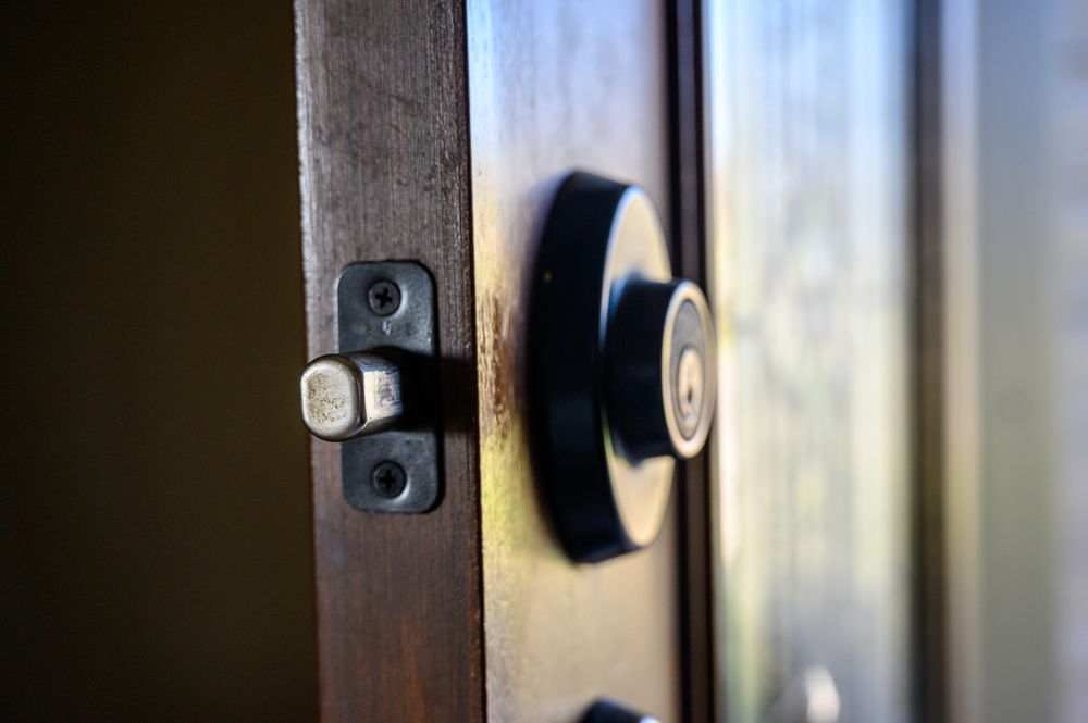 How to install a deadbolt lock Cottage Life